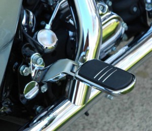2004_Road_King_Custom_Peg_468x403b Motorcycle Peg