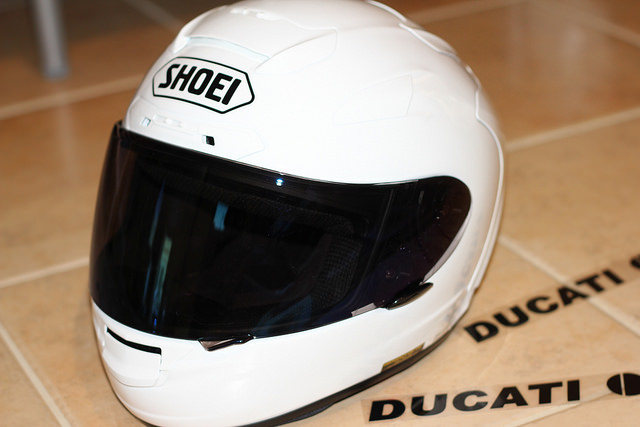 Shoei X-12